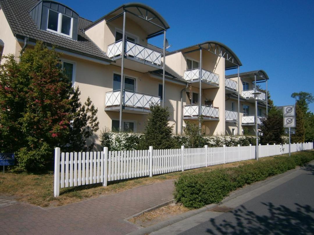 Studio 8 Im 1 Og Haus Stranddistel, Schones Studio Fur 2 Personen In Zingst, Hund Erlaubt Bagian luar foto